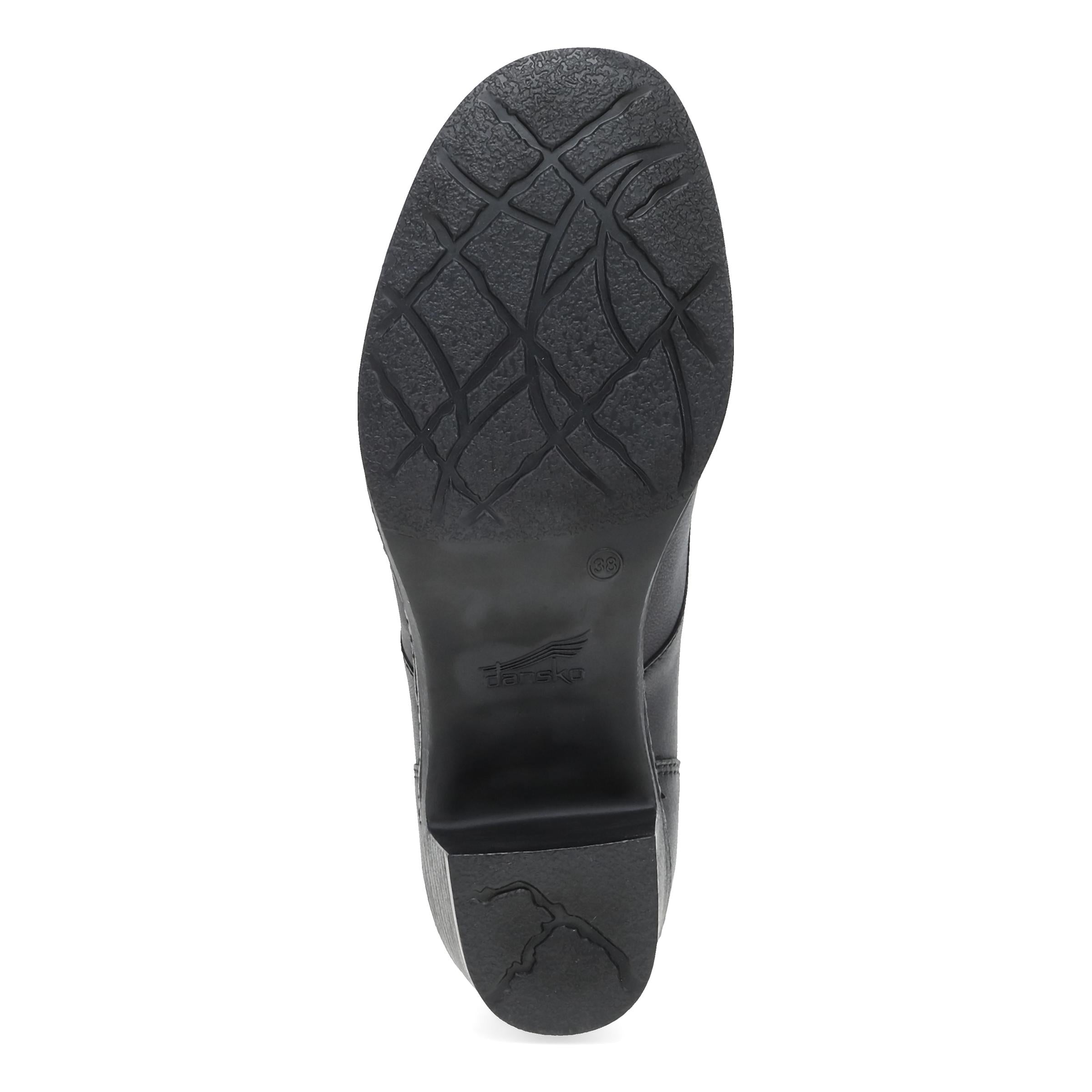 Maris Black - Image 6