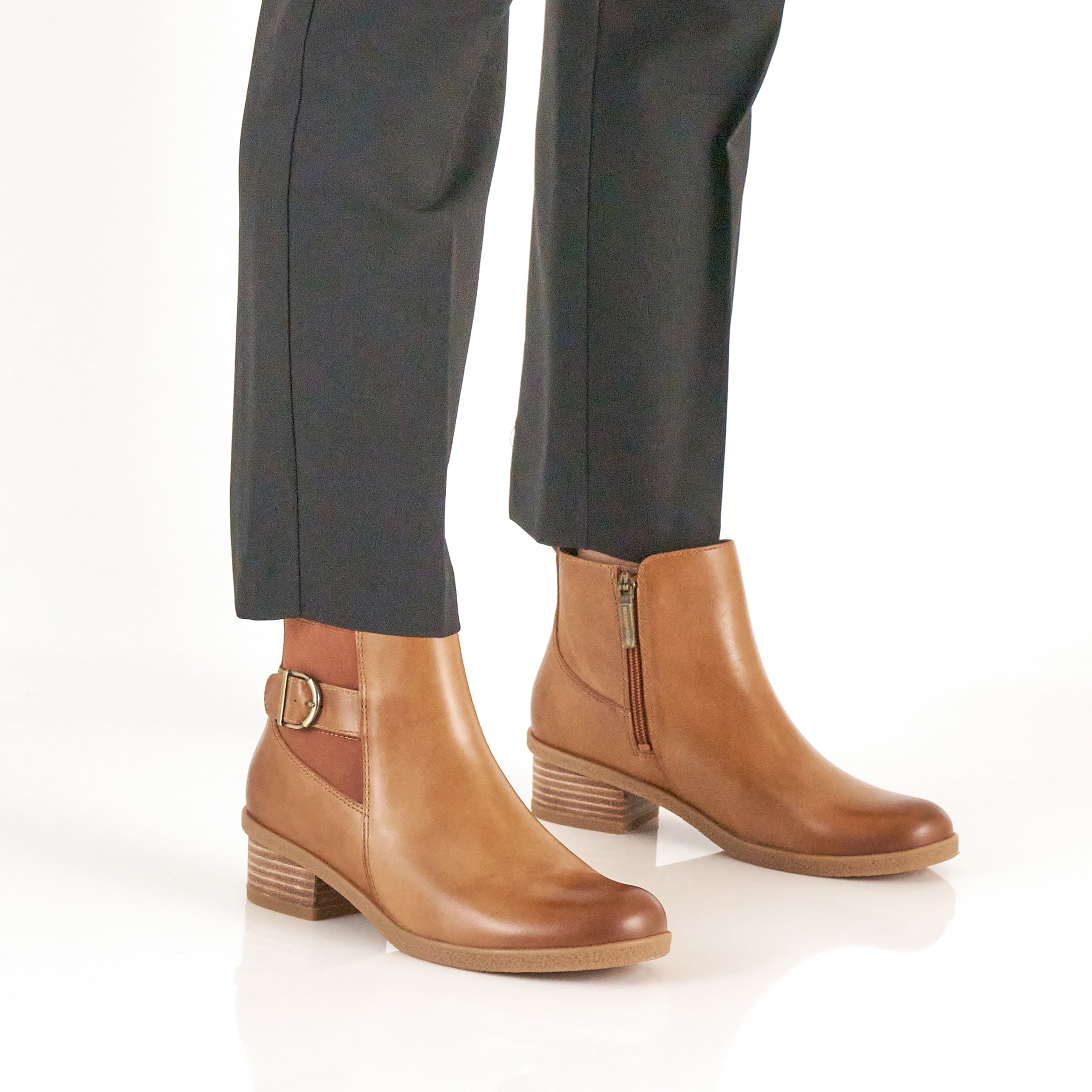 Deedee Tan Waterproof Burnished - Image 2